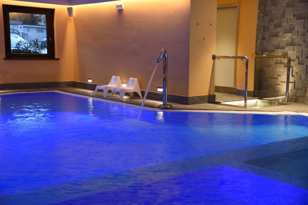 Petit Hotel Cogne Ngoại thất bức ảnh